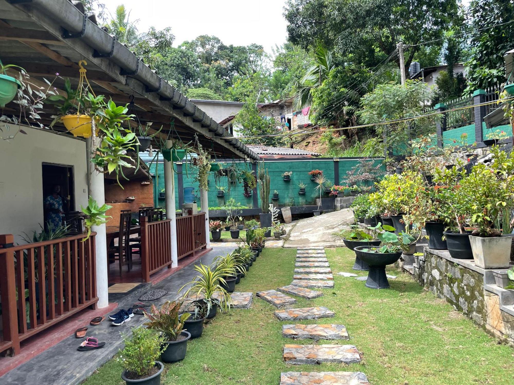 Kandy Food Lovers Home Stay By Ags Екстер'єр фото